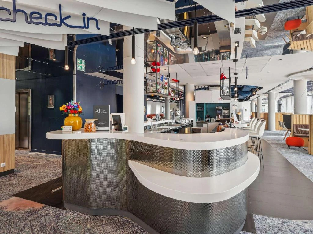 Bar ibis Styles Paris Orly Airport