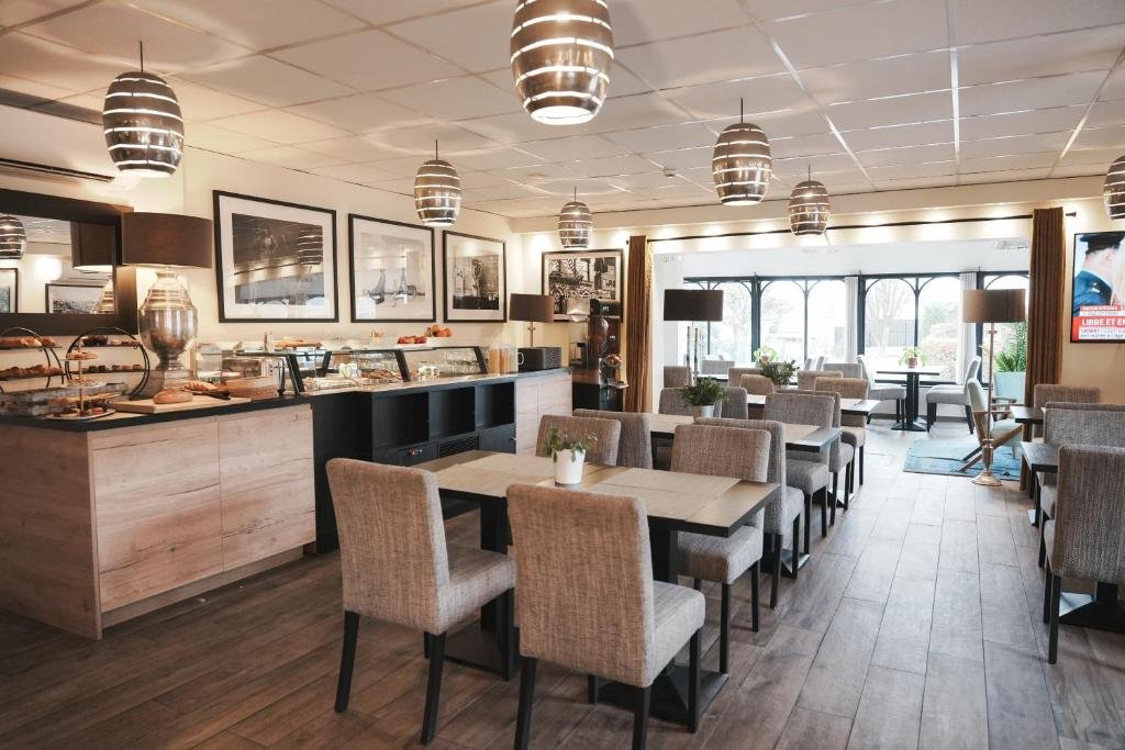 salle Brit Hotel Confort Orly Morangis